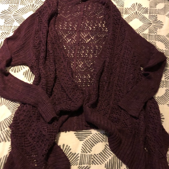 Maroon Sweater - Picture 2 of 3